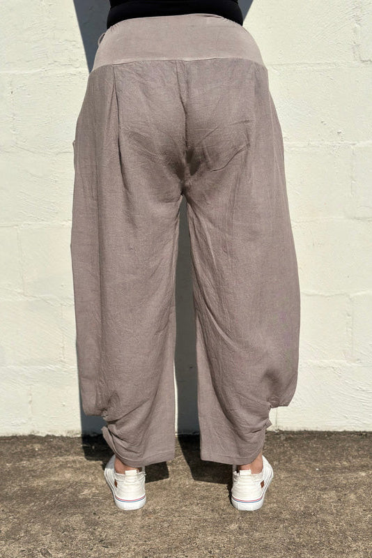 Amaka Linen Pants
