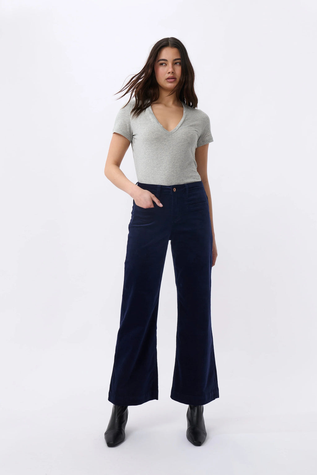 Freya Velvet Jean